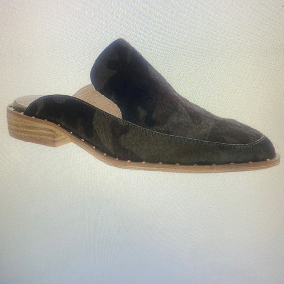 Volatile camo mules - Picture 1 of 3